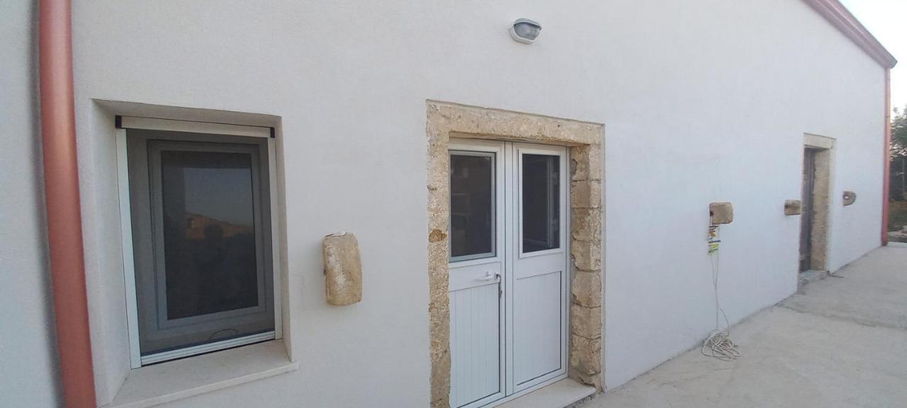Almademari Giglio Casa Vacanza Pachino Kültér fotó
